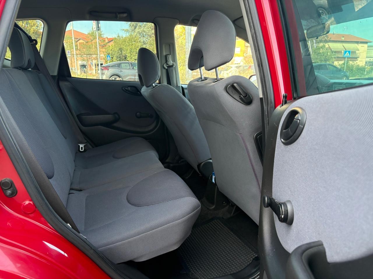 Honda Jazz 1.2 benzina 77cv si neo patentati