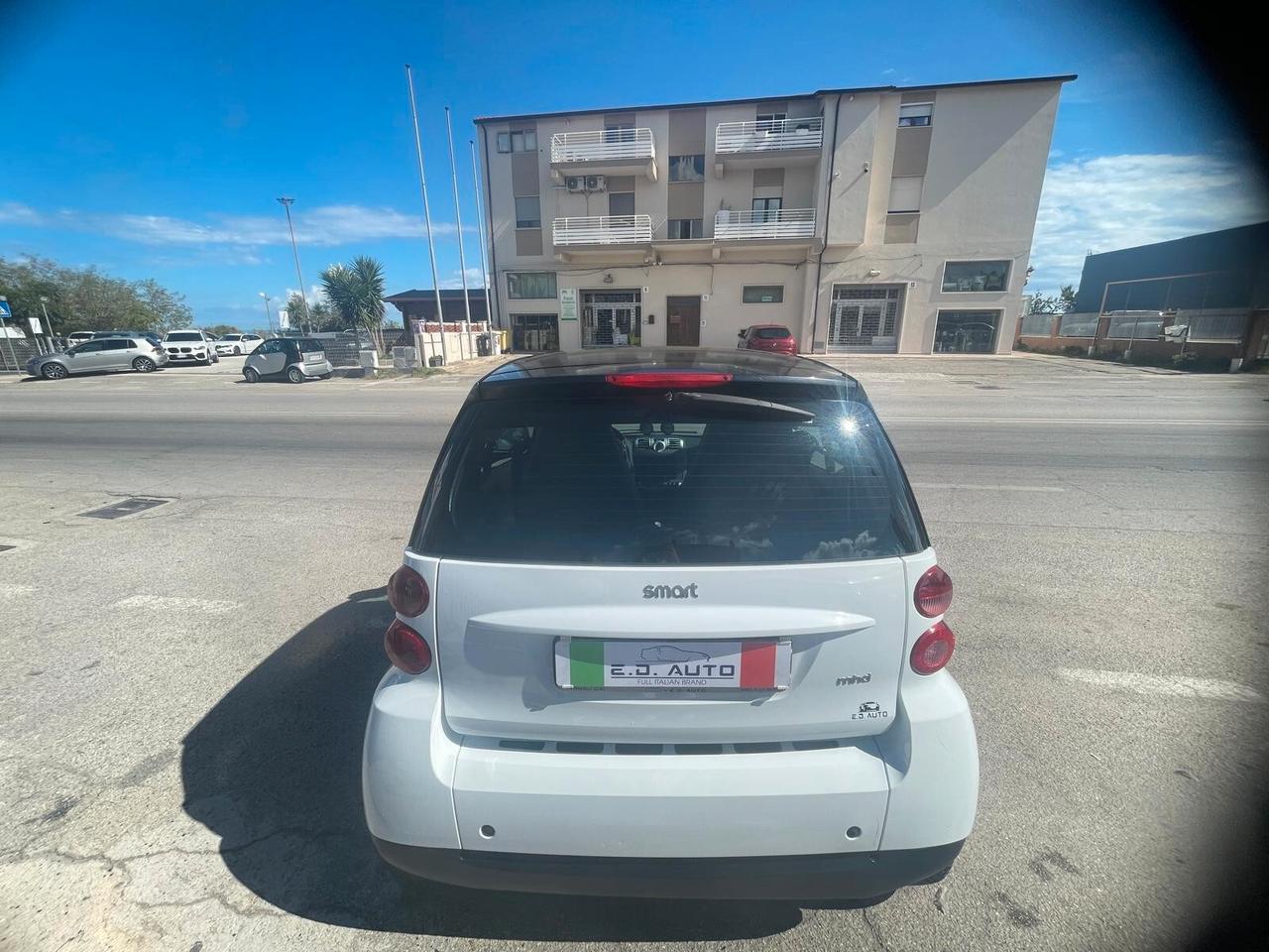Smart ForTwo 1000 52 kW coupé passion