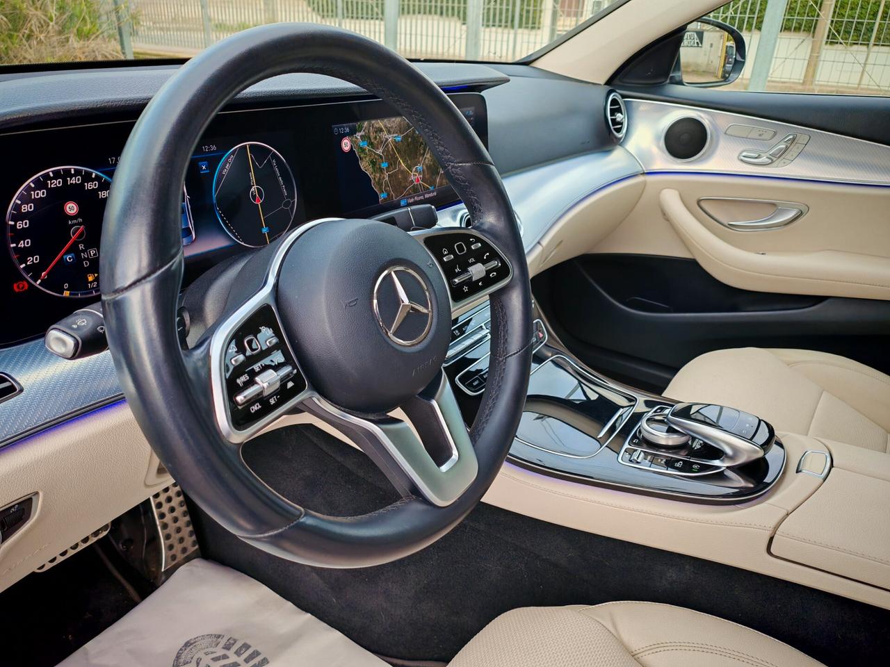 Mercedes-benz e 200d 57000km pelle navig cam