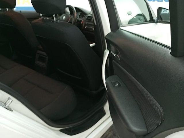 BMW 116 d 5p eff.dynamics Joy