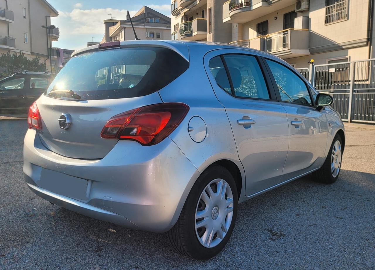 Opel Corsa 1.2 5 porte GPL