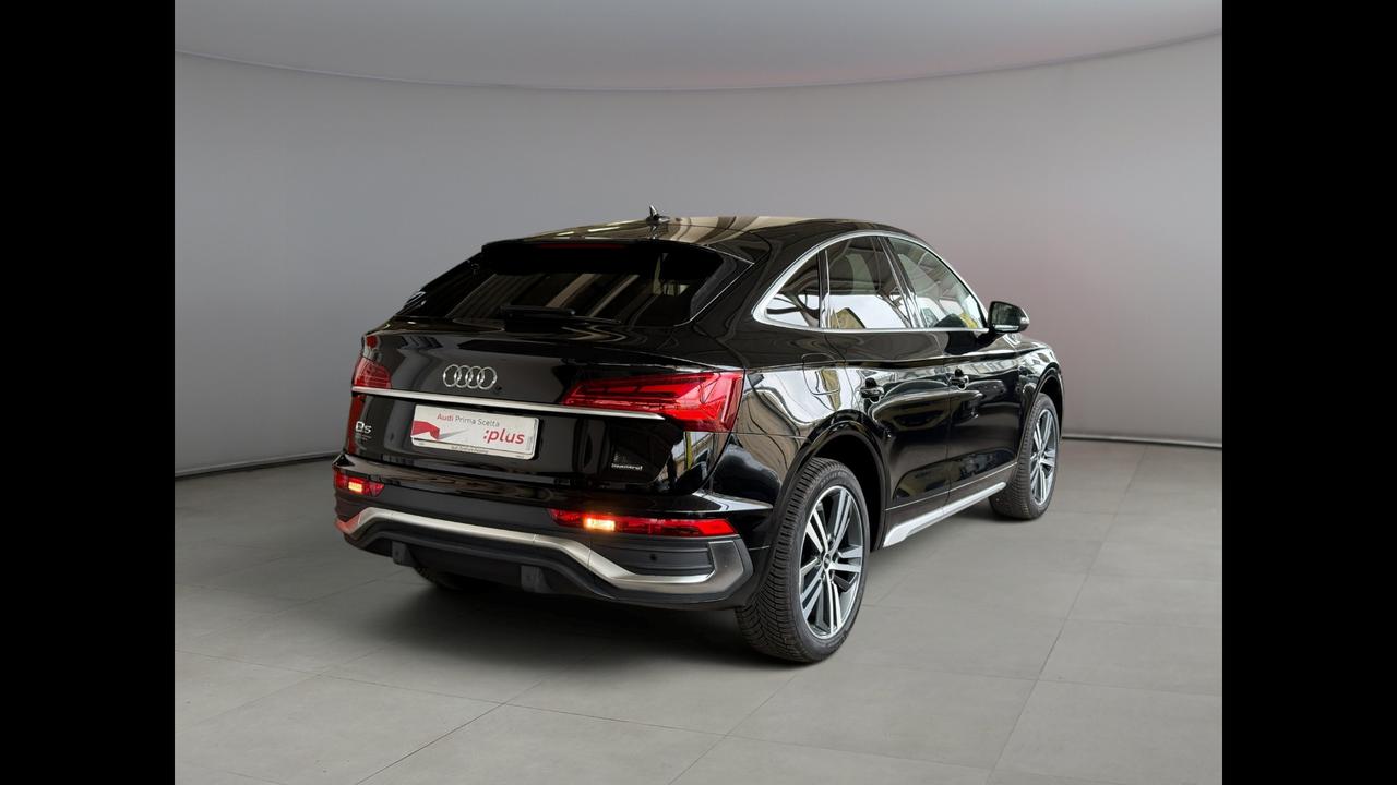 AUDI Q5 I Sportback 2021 - Q5 Sportback 40 2.0 tdi mhev 12V S lin