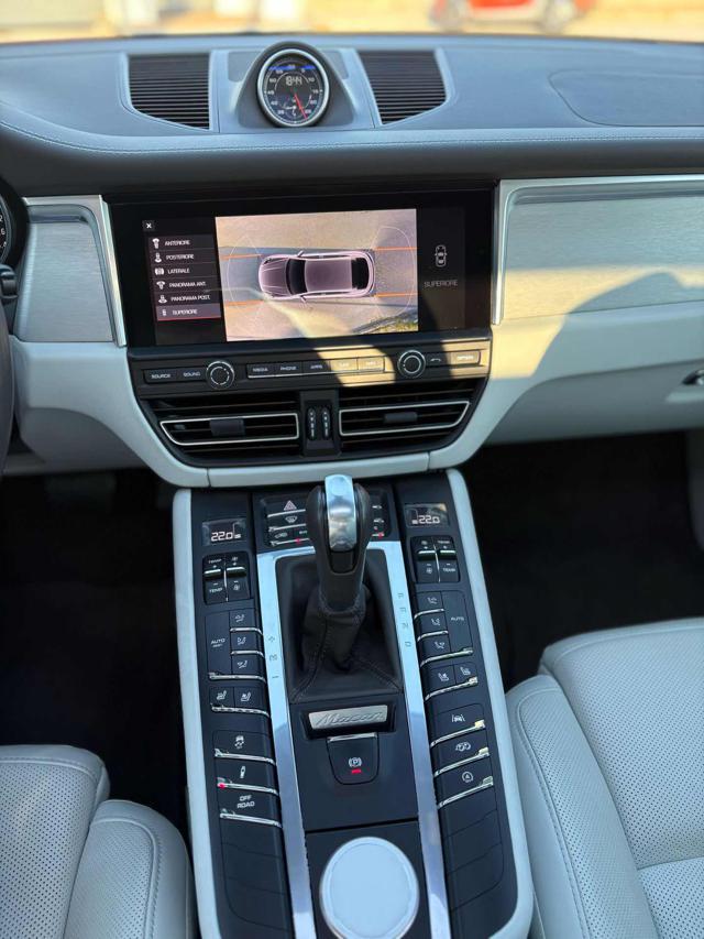 PORSCHE Macan 2.0 StraStraFull!!
