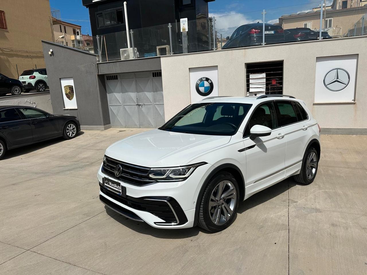 Volkswagen Tiguan 2.0 TDI 150 CV SCR DSG 4MOTION R-Line