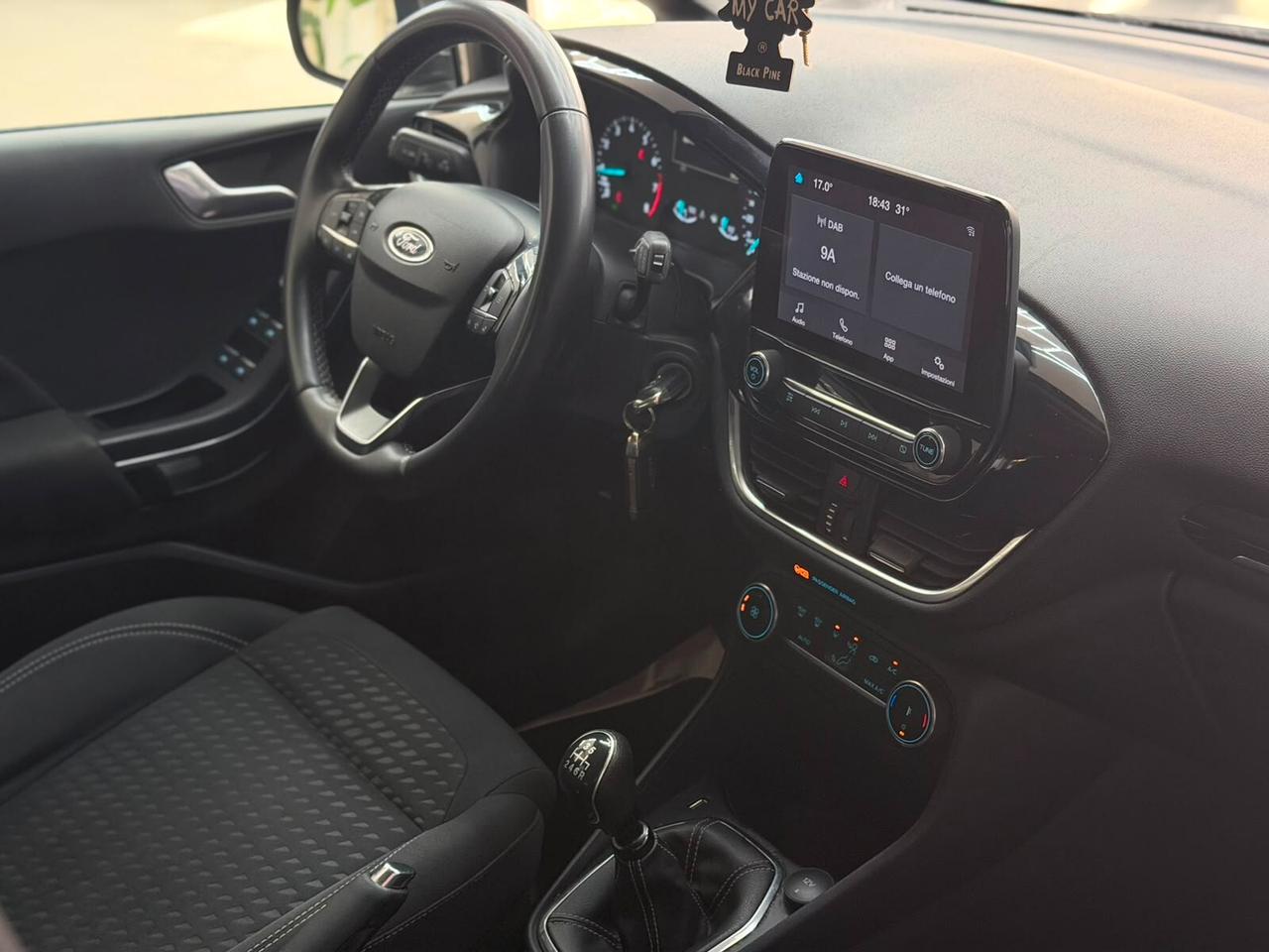 Ford Fiesta 1.0 Ecoboost Hybrid 125 CV 5 porte Titanium
