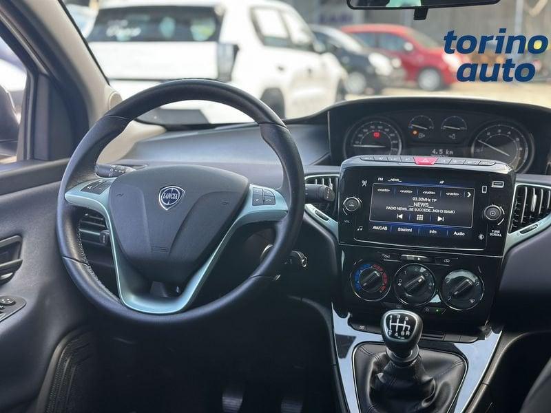 Lancia Ypsilon 1.0 FireFly 70cv Hybrid Gold