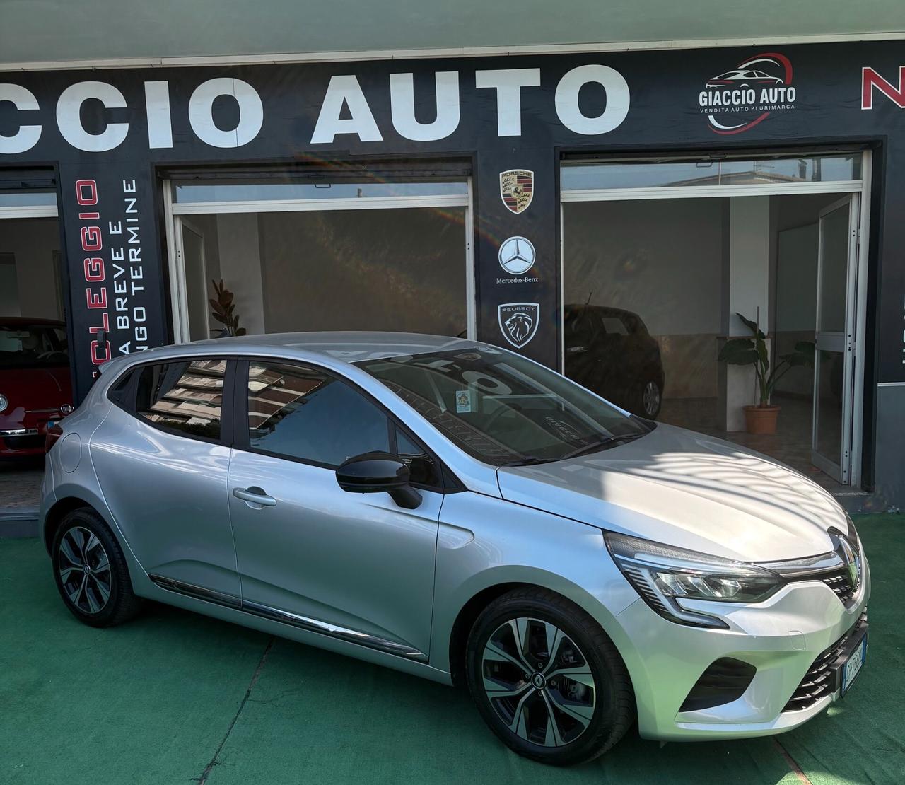 Renault Clio Blue dCi 100 CV 5 porte business