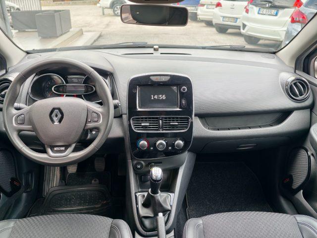 RENAULT Clio Sporter TCe 12V 75 CV Moschino Zen