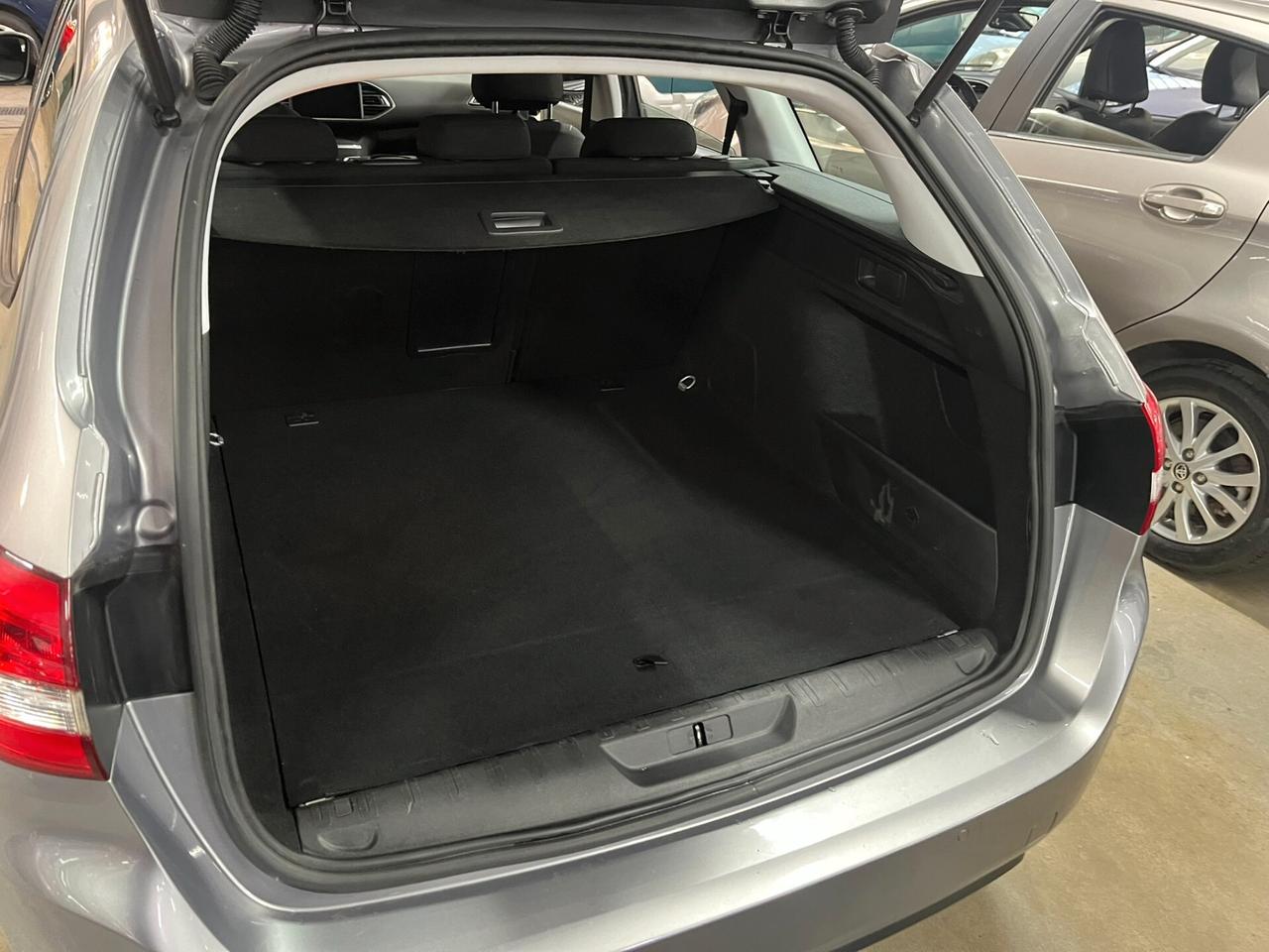 Peugeot 308 HDi 130 SW cambio automatico EURO 6D