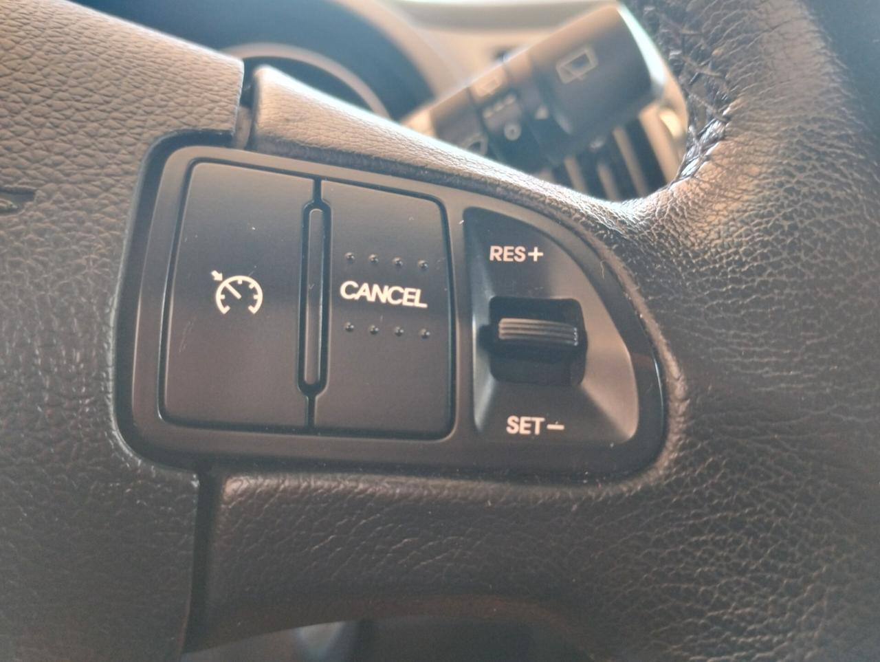 Kia Sportage 1.7 CRDI 2WD high tech . Autocarro N1