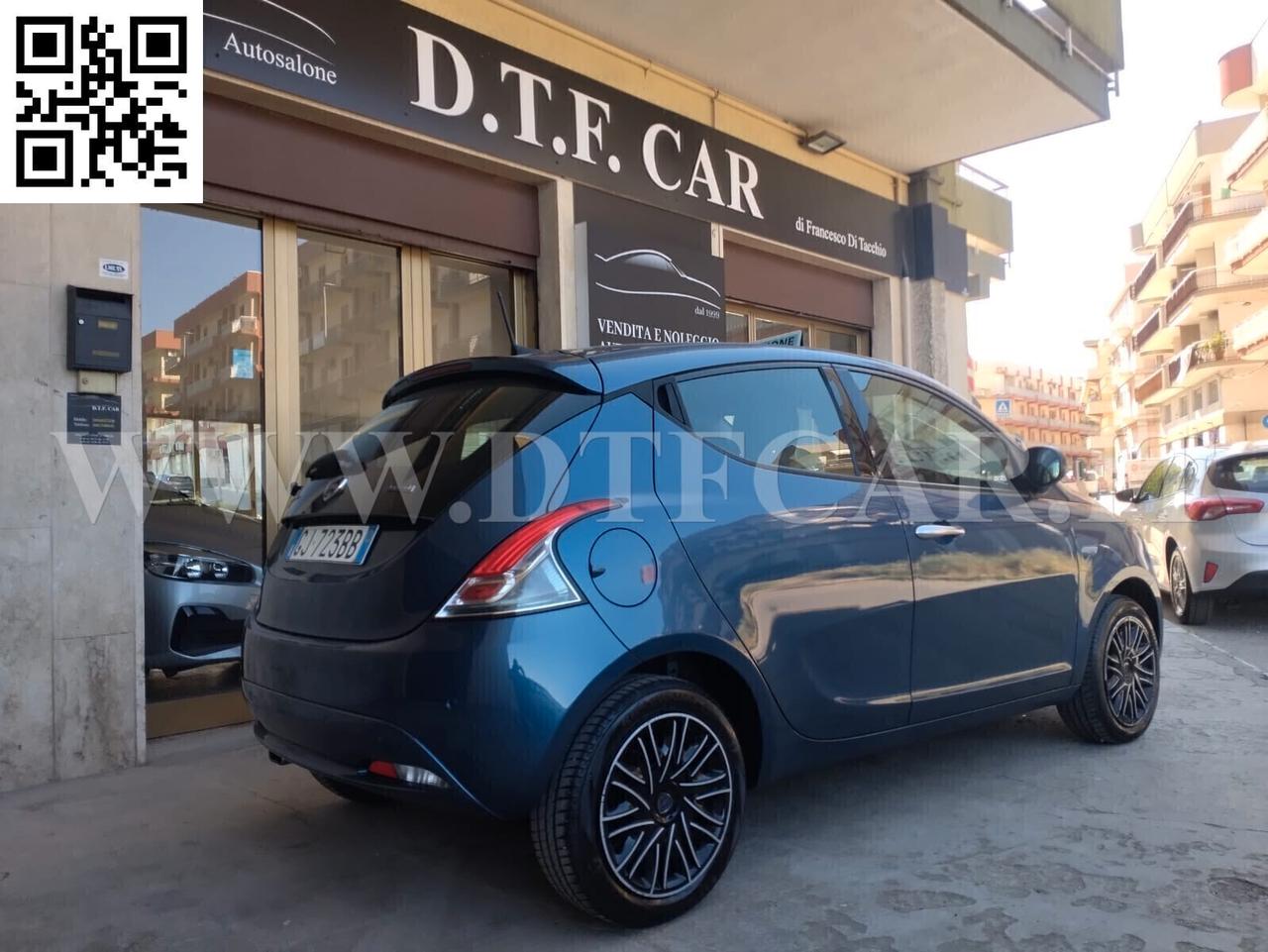 Lancia Ypsilon 1.0 FireFly 5 porte S&S Hybrid Ecochic Gold