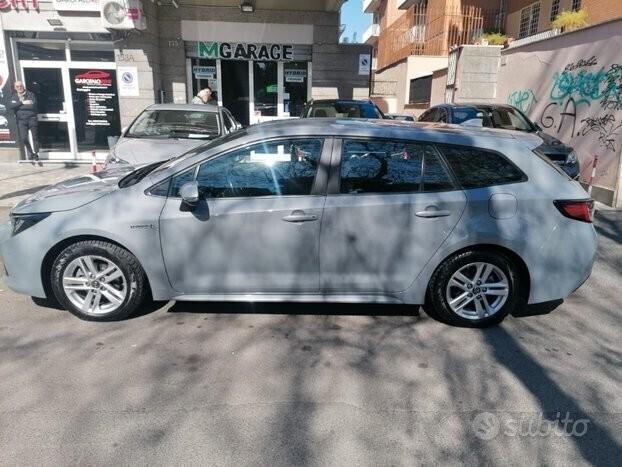 Toyota Corolla SW Hybrid Business NO OBBL. FINANZ.