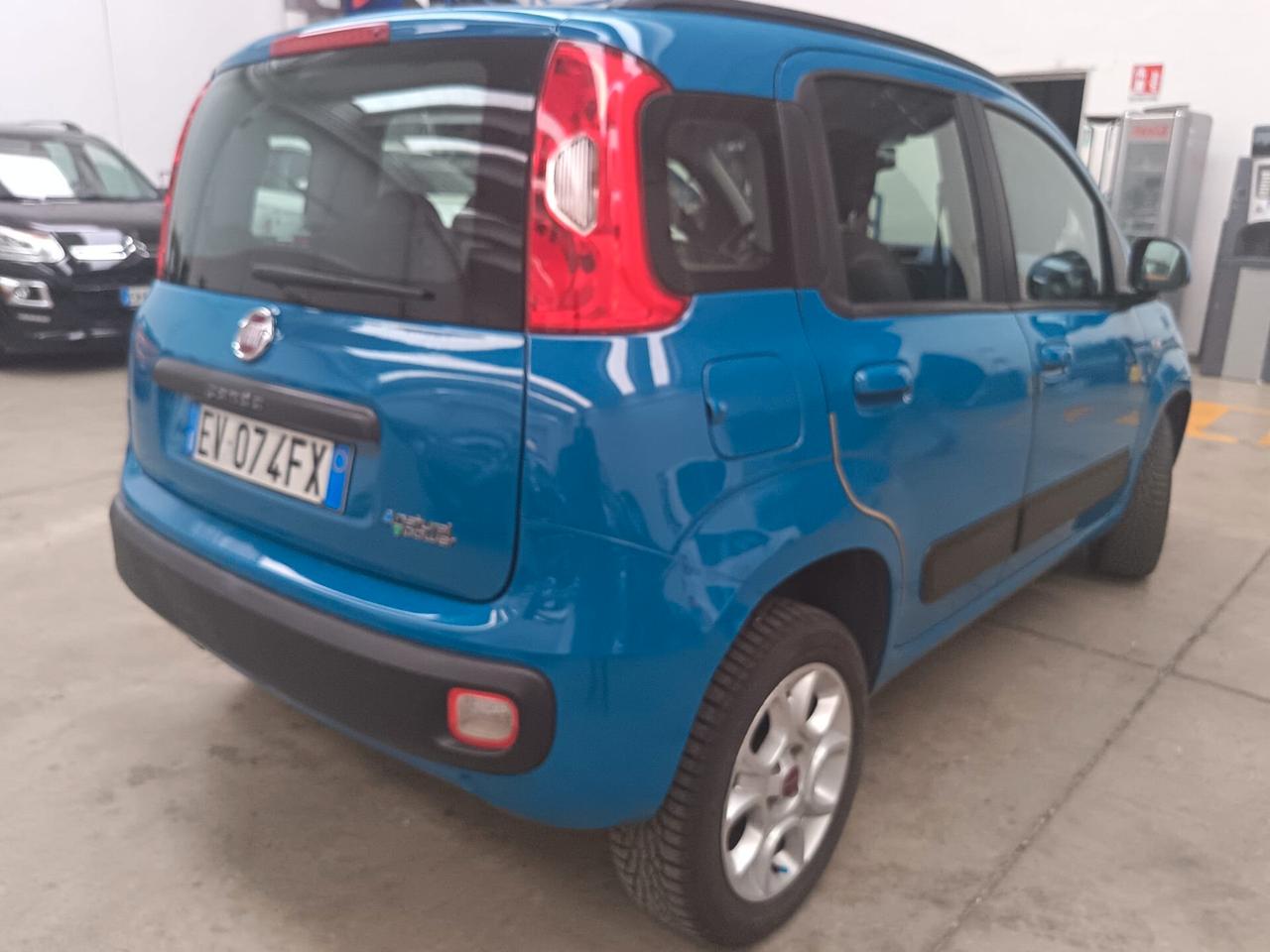 Fiat Panda 0.9 TwinAir Turbo Natural Power Lounge