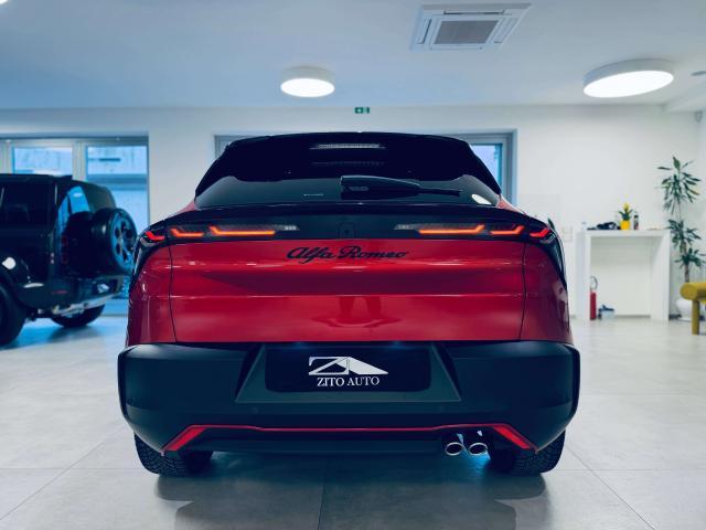 Alfa Romeo Junior 1.2 ibrida Speciale 145cv edct6