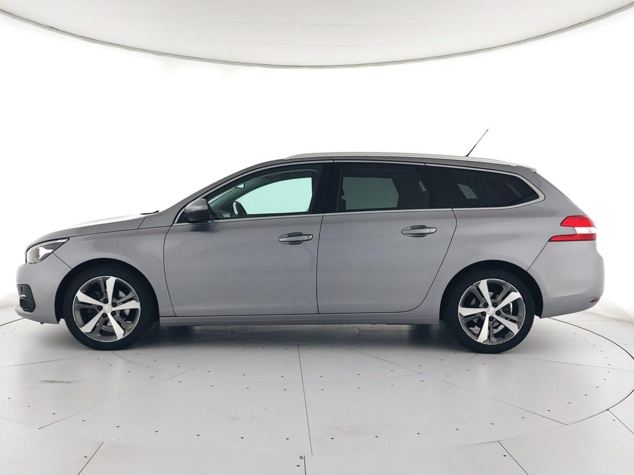 PEUGEOT 308 SW 1.5 bluehdi Allure s&s 130cv CAMERA+APP CONNECT+C17''