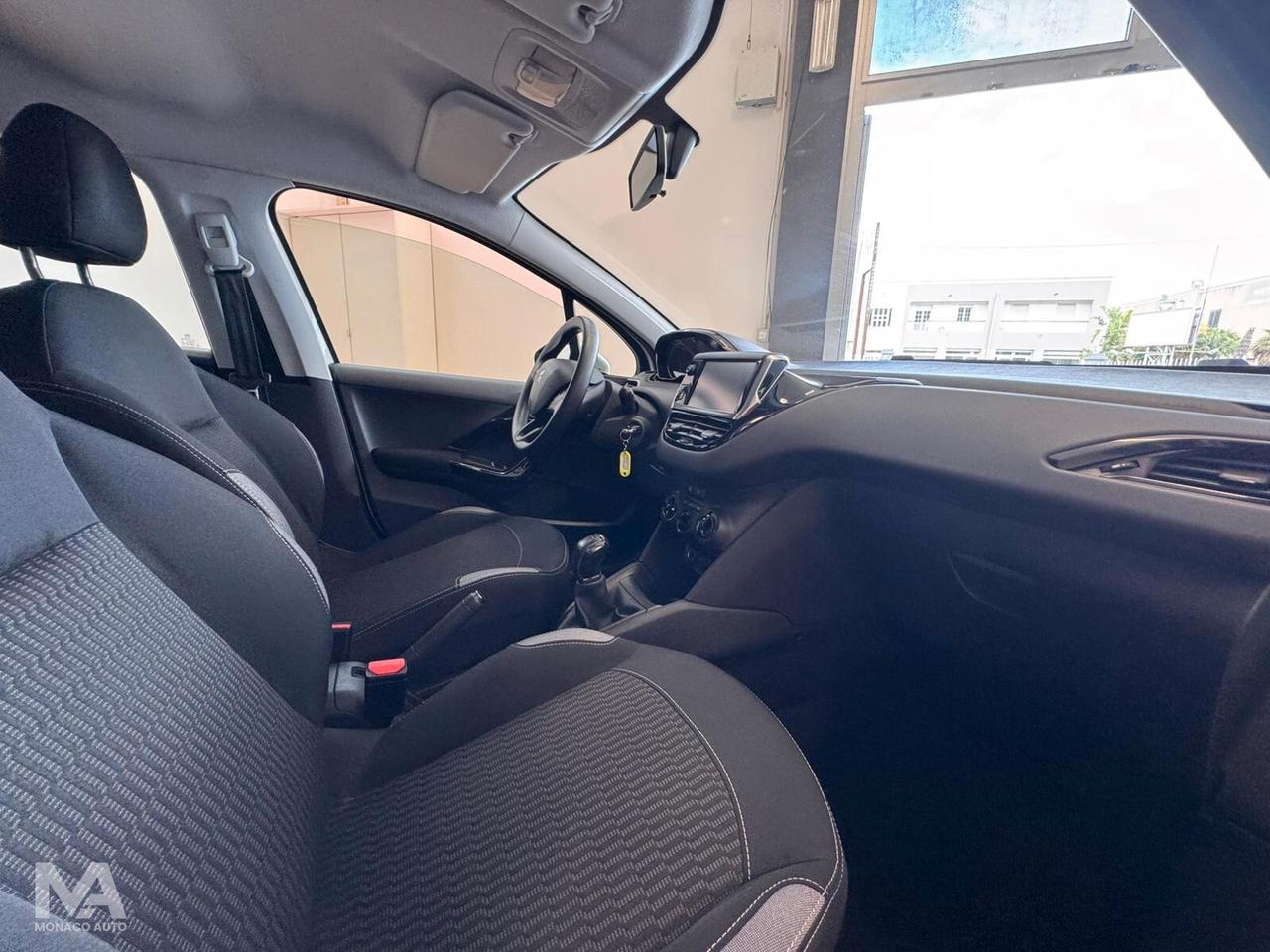 Peugeot 208 1.4 HDi 68 cv Active 2015