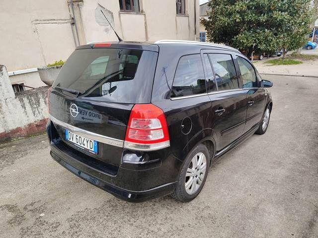 OPEL - Zafira - 1.9 CDTI Cosmo N1 AUTOCARRO 5P