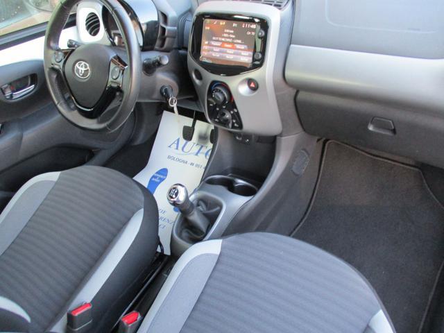 TOYOTA Aygo Connect 1.0 VVT-i 72CV 5 porte x-business