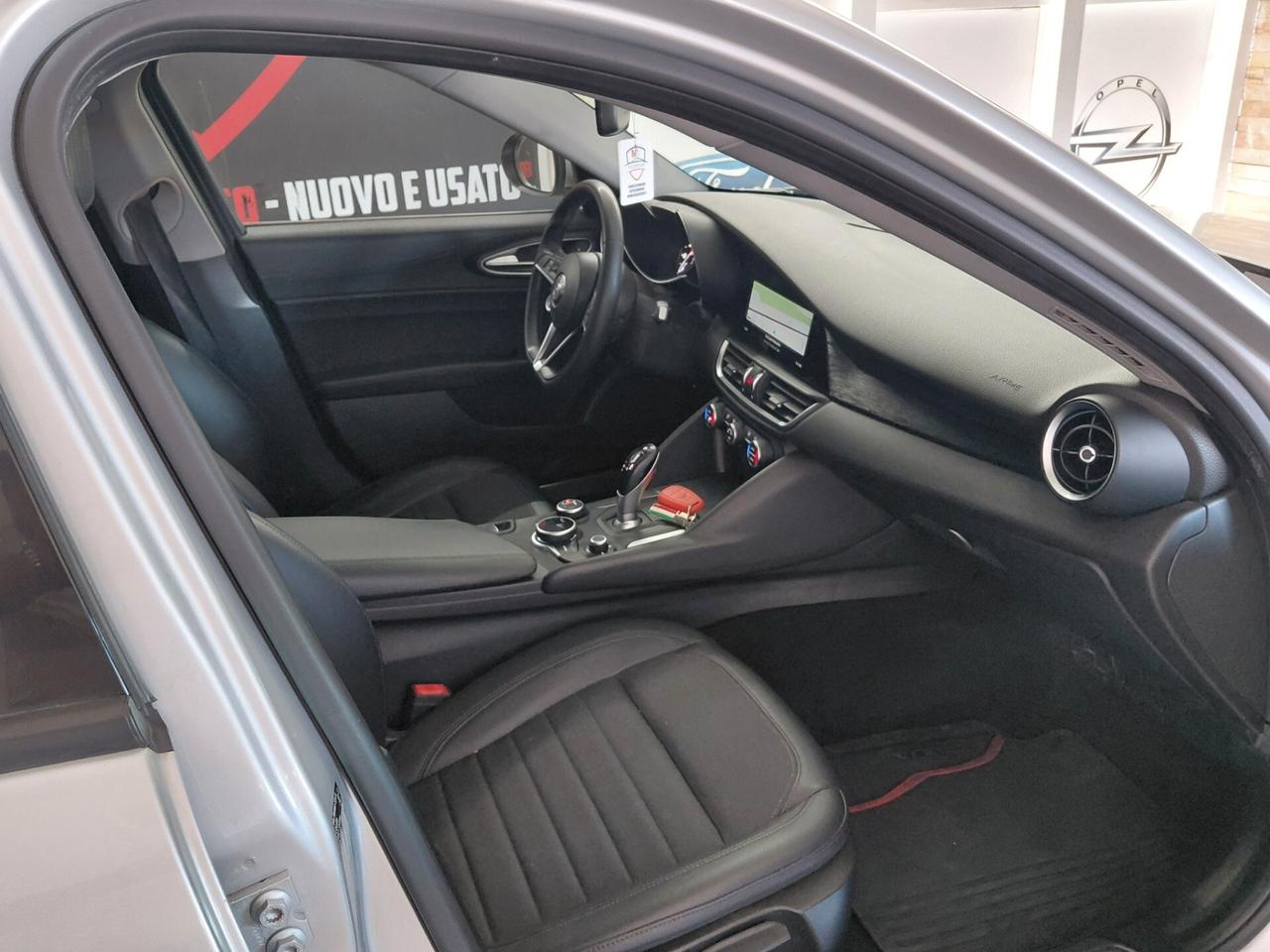 Alfa Romeo Giulia 2.2 Turbodiesel 160 CV AT8 Executive