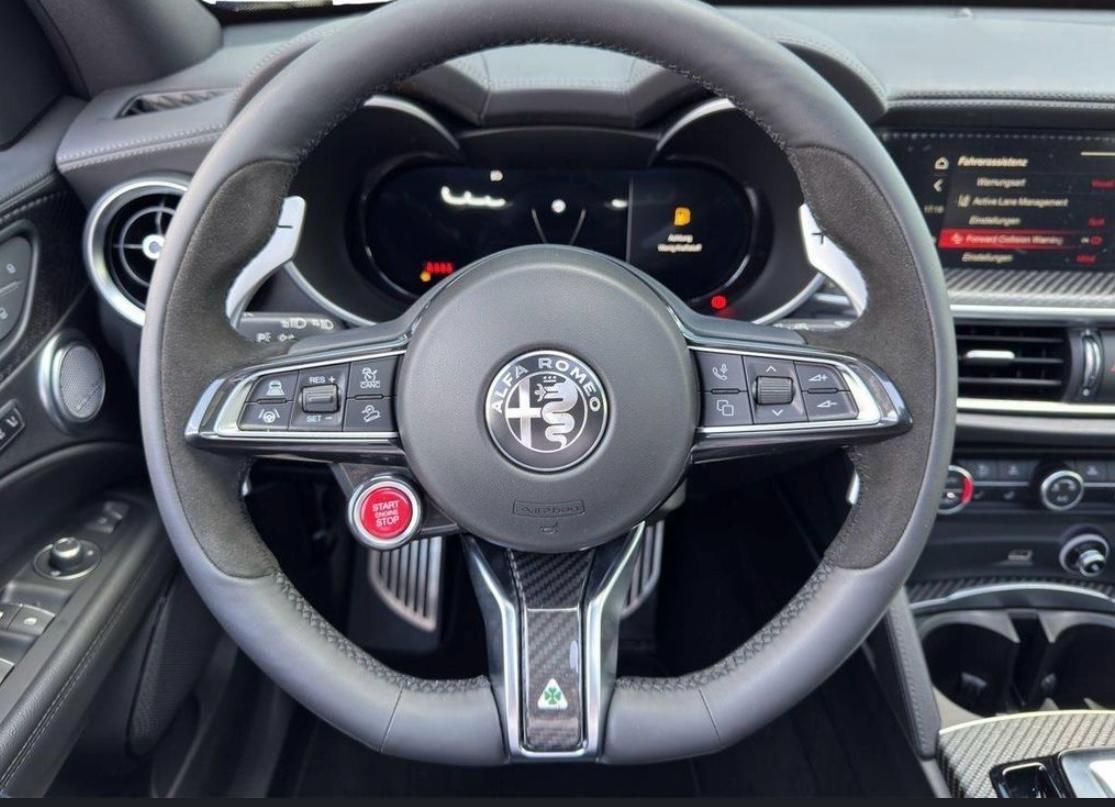 Alfa Romeo Stelvio Quadrifoglio