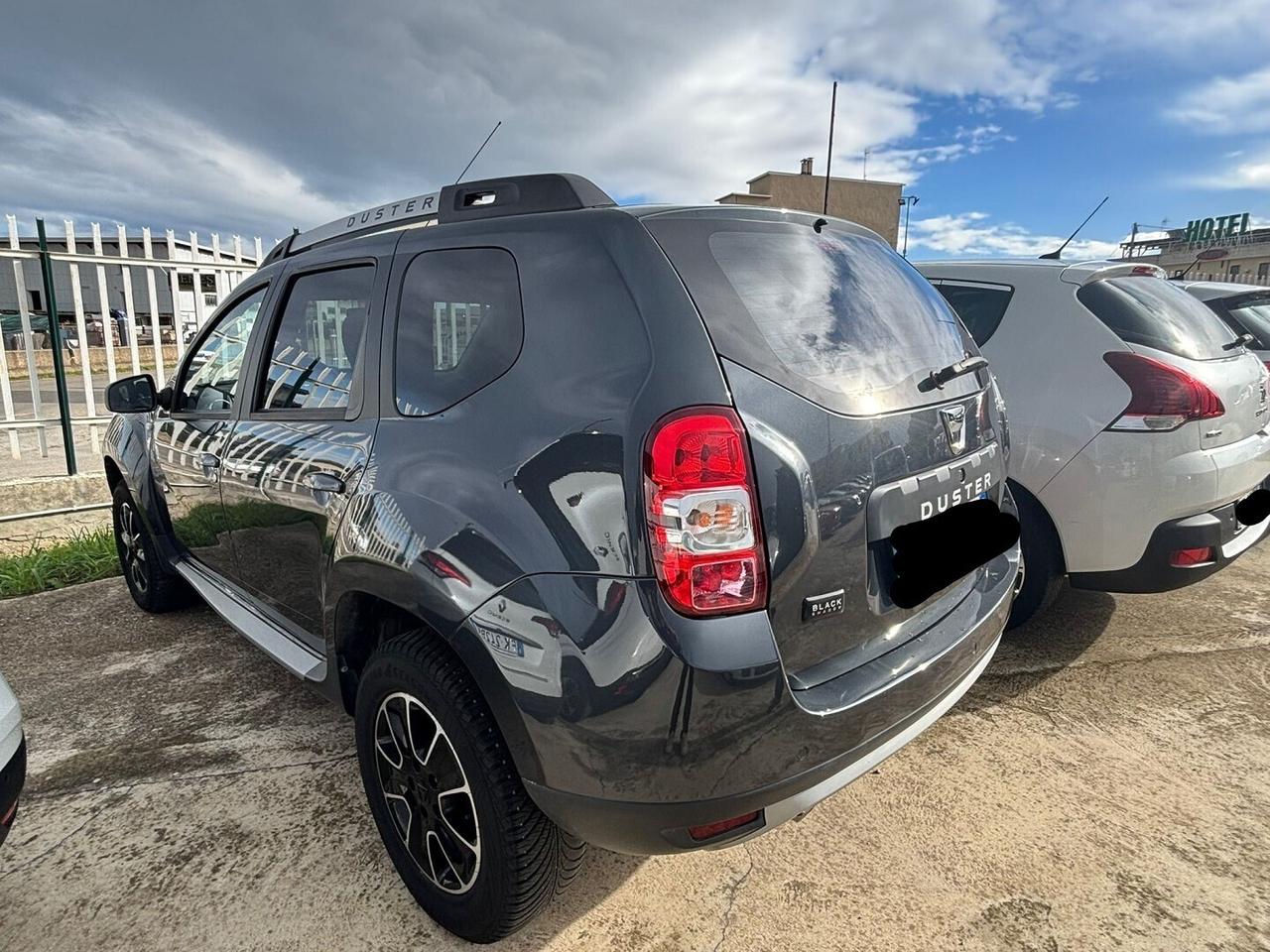 DACIA DUSTER 1.5 DCi 8V 110CV 4X2 BLACK SHADOW
