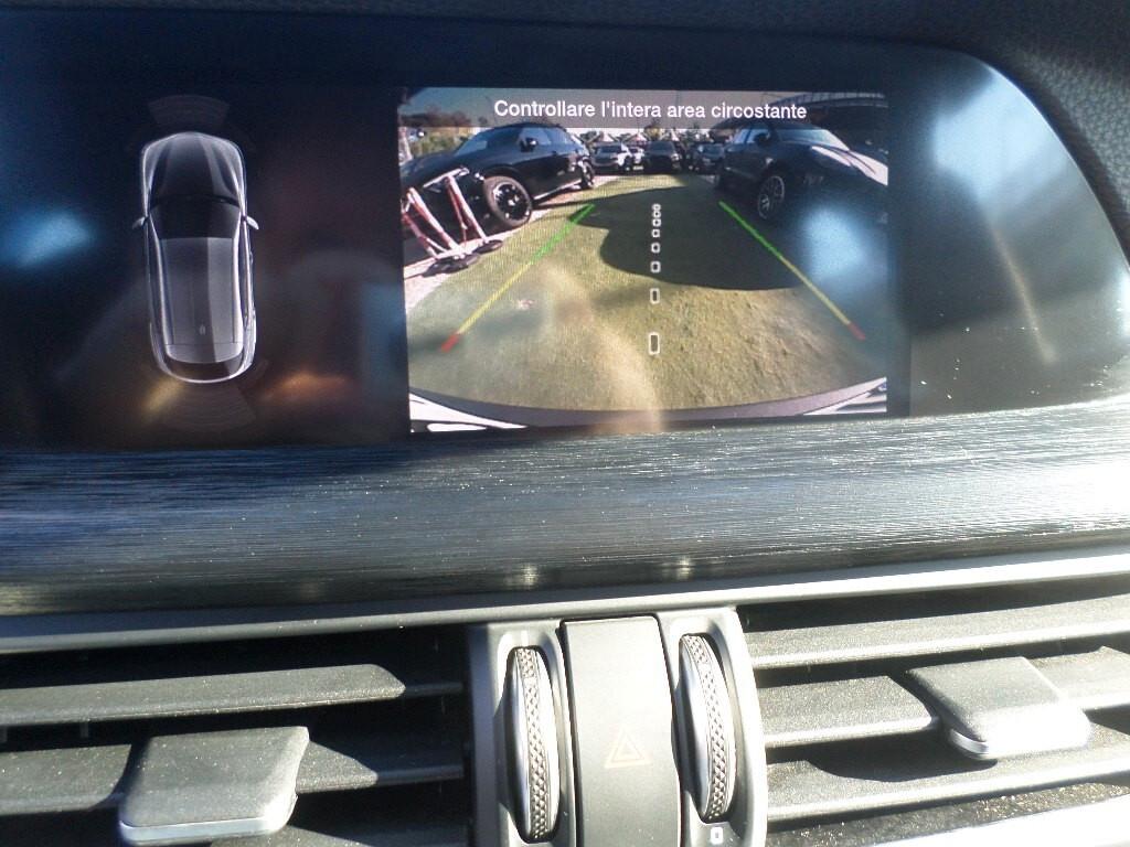 Alfa Romeo Stelvio 2.2 Turbodiesel 160 CV AT8 RWD Business