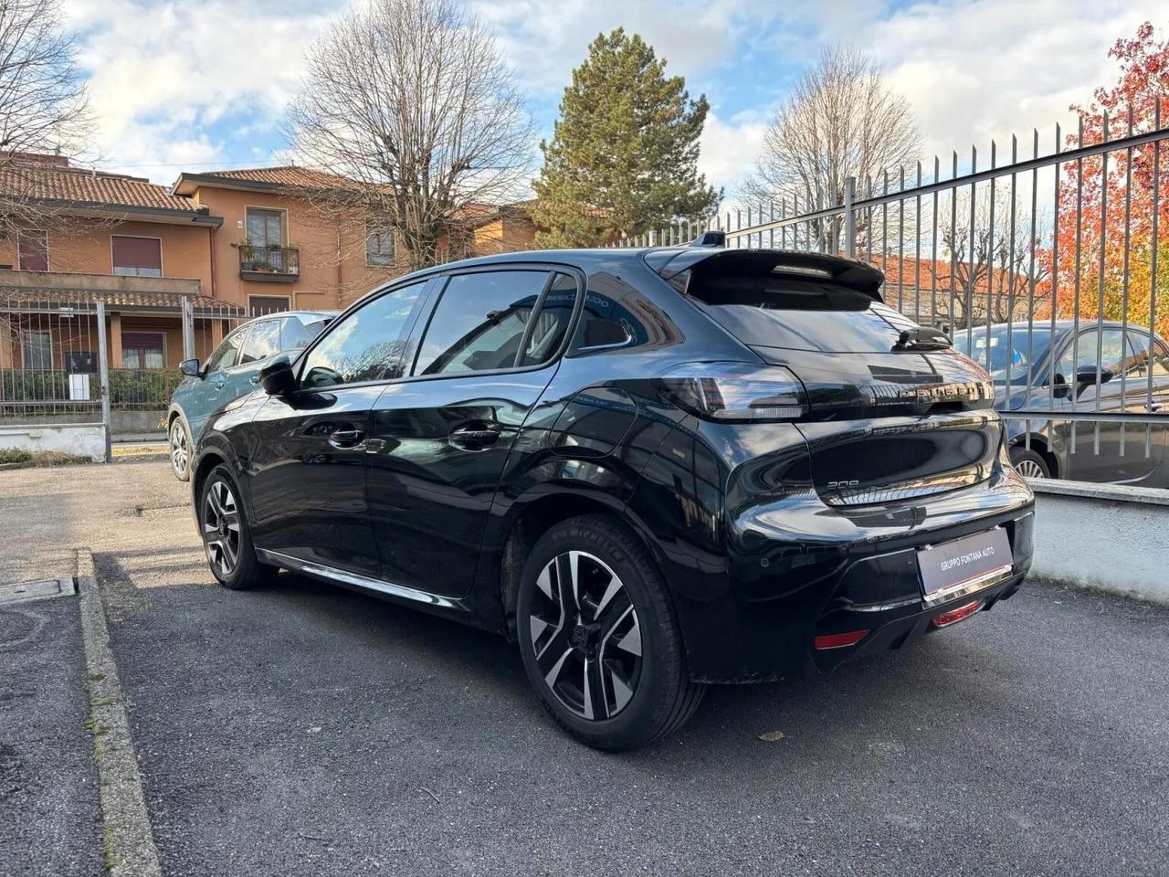 Peugeot 208 PureTech 100 Stop&Start 5 porte Allure