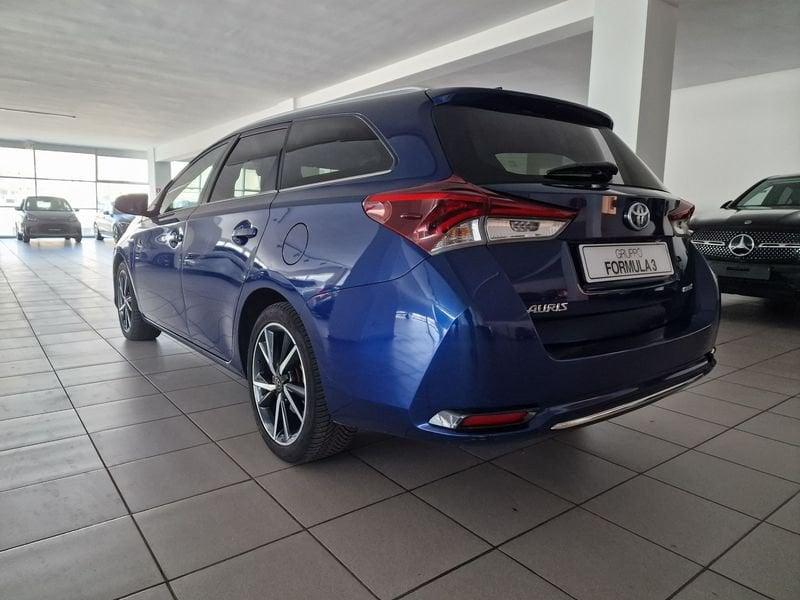 Toyota Auris Touring Sports 1.8 Hybrid Style