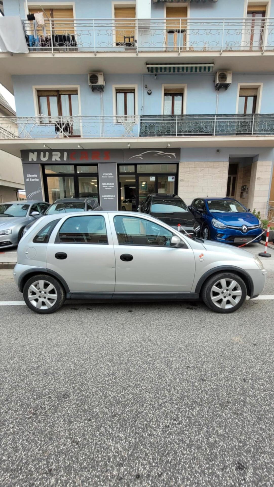 Opel Corsa 1.2i 16V cat 5 porte Cosmo