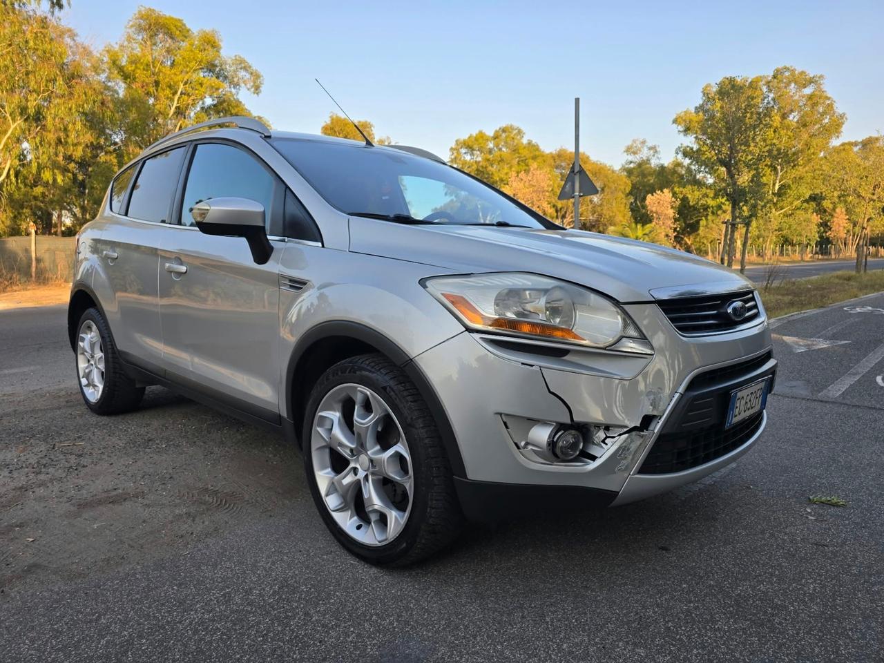 Ford Kuga 2.0 TDCi 140 CV 2WD Titanium DPF