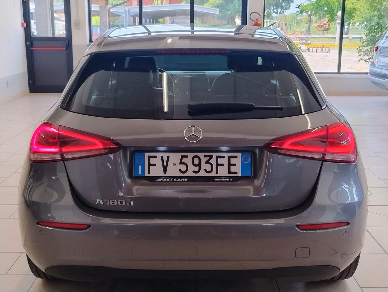 MERCEDES A180d Automatic Sport NAVI LED