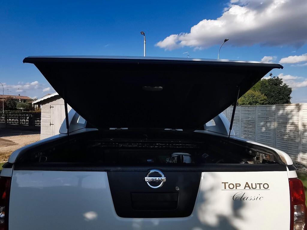 Nissan Navara 2.5 dCi 4 porte Double Cab LE
