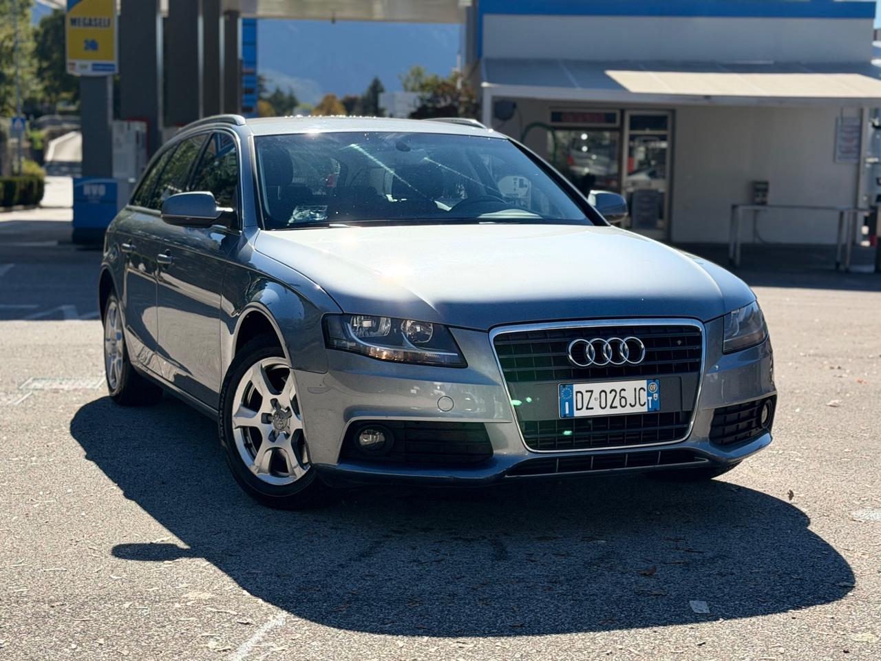 Audi A4 Avant 2.0 TDI 120CV EURO 5 ok neopatentati