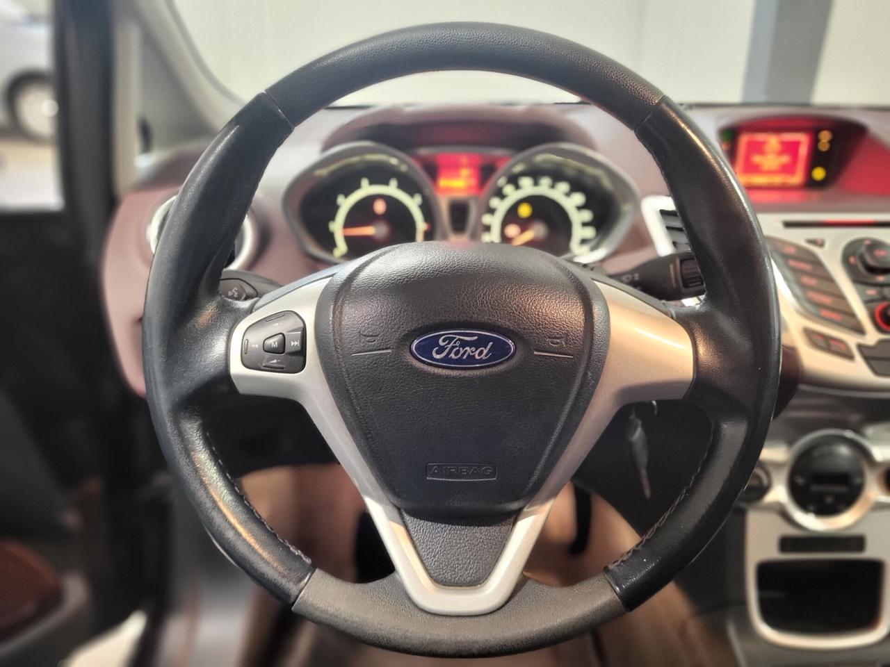 Ford Fiesta Fiesta+ 1.2 82CV 5 porte PREZZO REALE! UNICO PROPRIETARIO! GARANZIA 12 MESI!