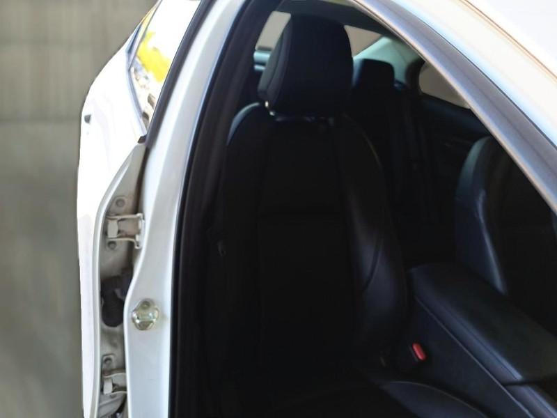 MAZDA 3 2.0L Skyactiv-X 186cv M Hybrid Exclusive 4 PORTE BERLINA