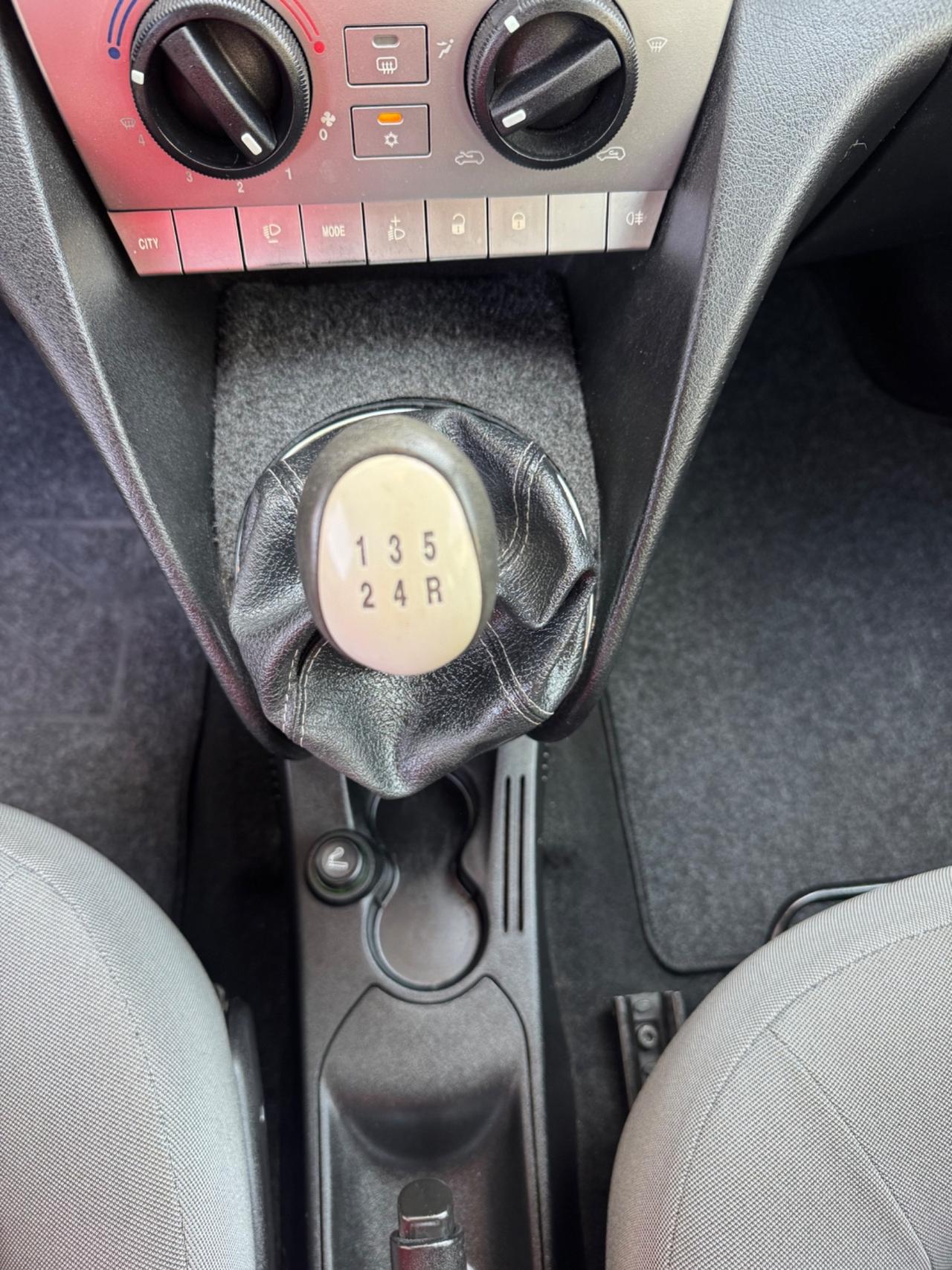 Lancia Ypsilon Neopatentati Frizione cinghie nuove