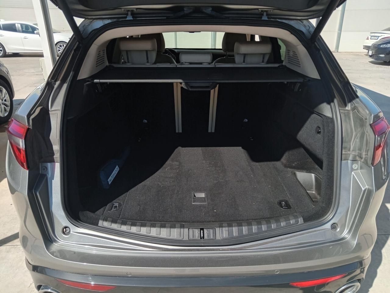 Stelvio 2.2 Turbodiesel 210 CV AT8 Q4 Ti PERFETTA QUAL PROVA