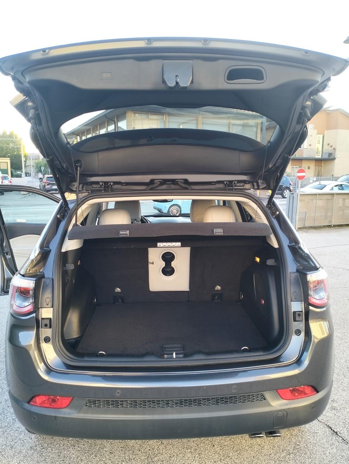 Jeep Compass 2.0 Multijet II aut. 4WD LIMITED