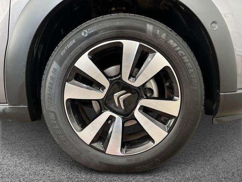 Citroën C3 III 2017 1.2 puretech Shine s&s 110cv