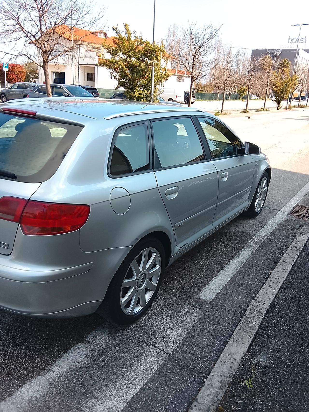 Audi A3 SPB 2.0 16V TDI quattro Ambition