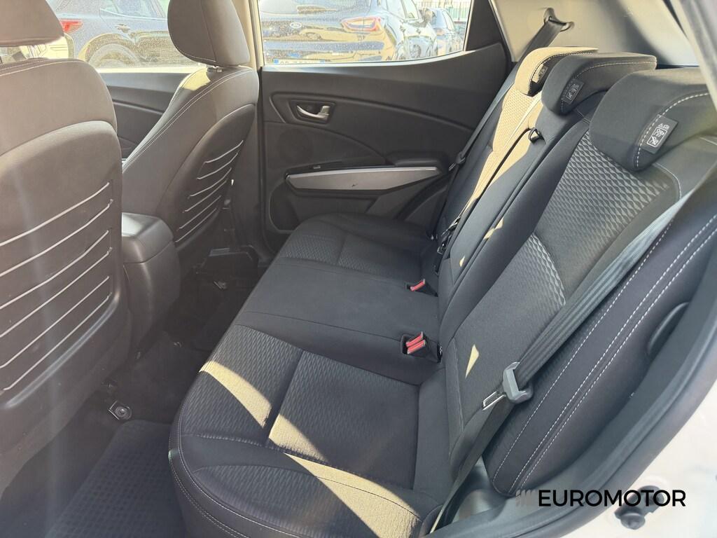 Ssangyong Tivoli 1.6 Easy 2WD