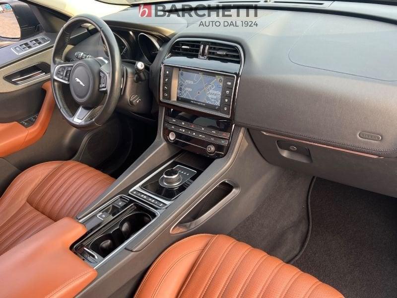 Jaguar F-Pace (X761) 2.0 D 240 CV AWD AUT. PORTFOLIO