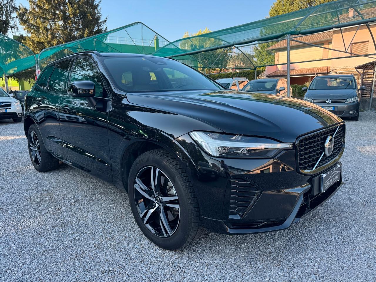 Volvo XC 60 XC60 B5 (d) AWD Geartronic Momentum Pro