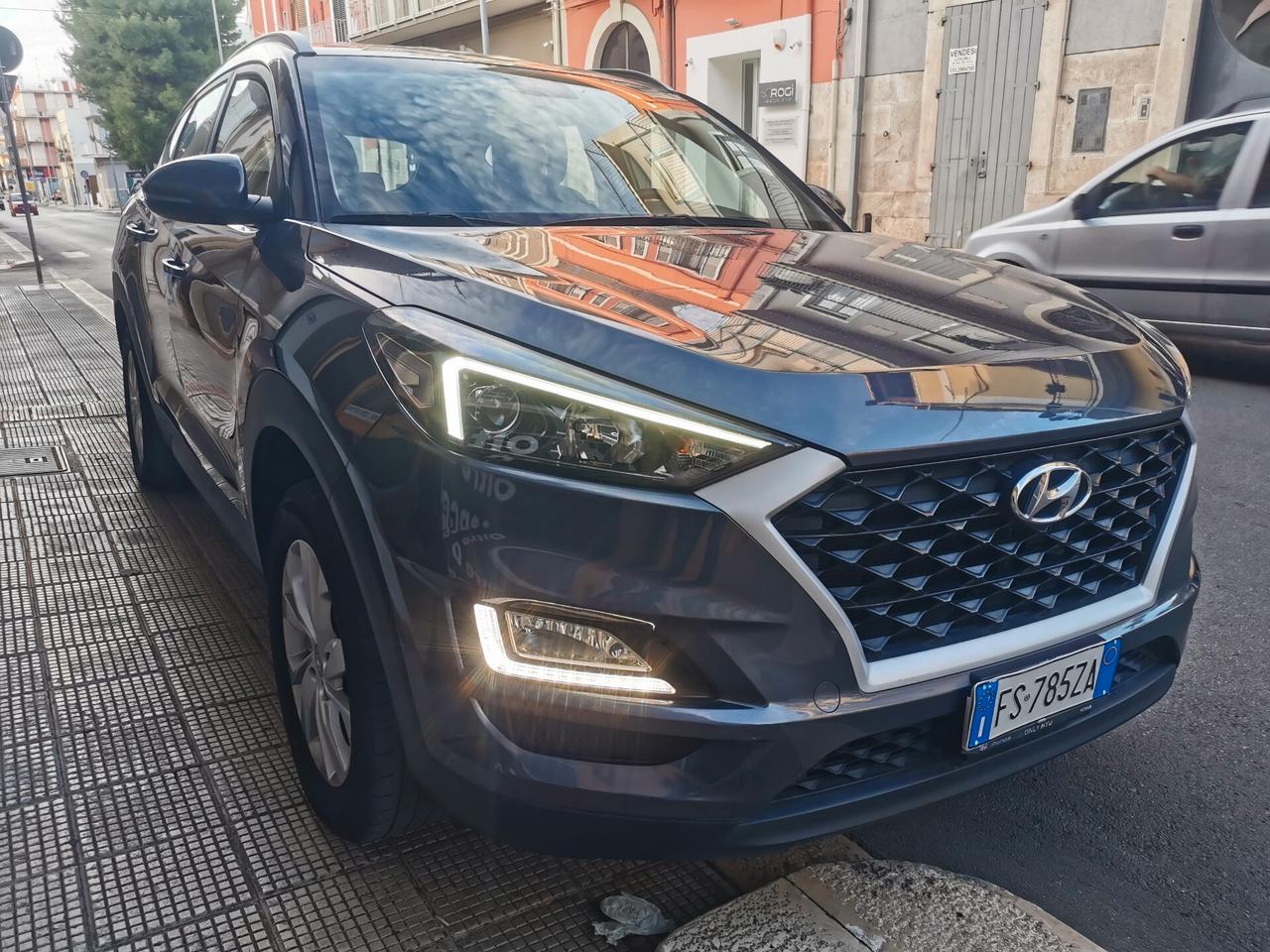 Hyundai Tucson 1.6 CRDi XTech 115 CV FULL