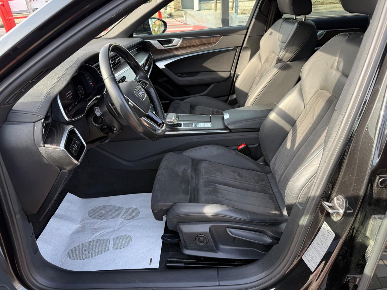 Audi A6 Avant 40 2.0 TDI quattro S-LINE TETTO APRIBILE.