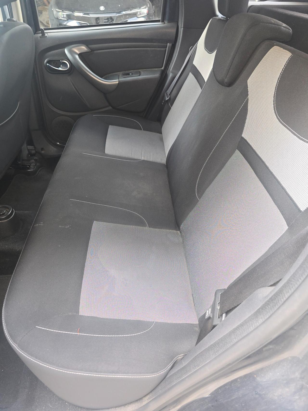 Dacia Duster 1.5 dCi 110 CV EDC S&S 4x2 Serie Speciale Brave