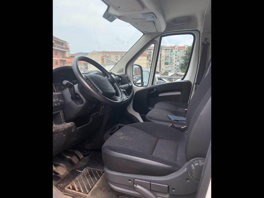 Peugeot Boxer 330 2.2 bluehdi 140cv S&S L1H1 Premium