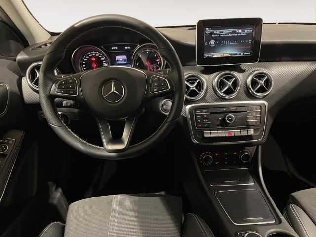 Mercedes-Benz A 180 1.5D 109CV Automatic Sport