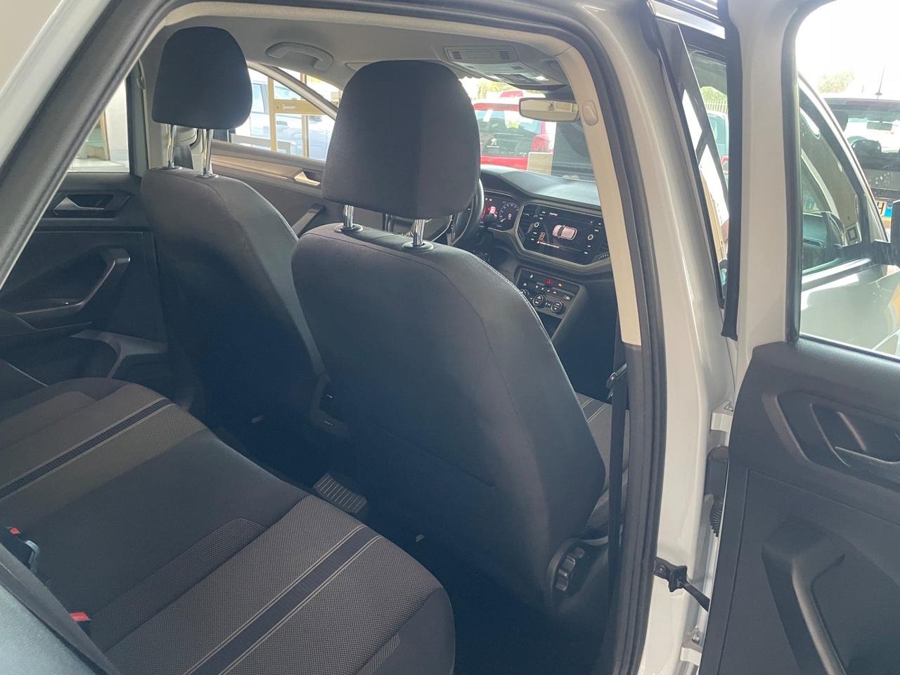 Volkswagen T-Roc 1.0 TSI 115 CV Style BlueMotion Technology - Nessun vincolo -