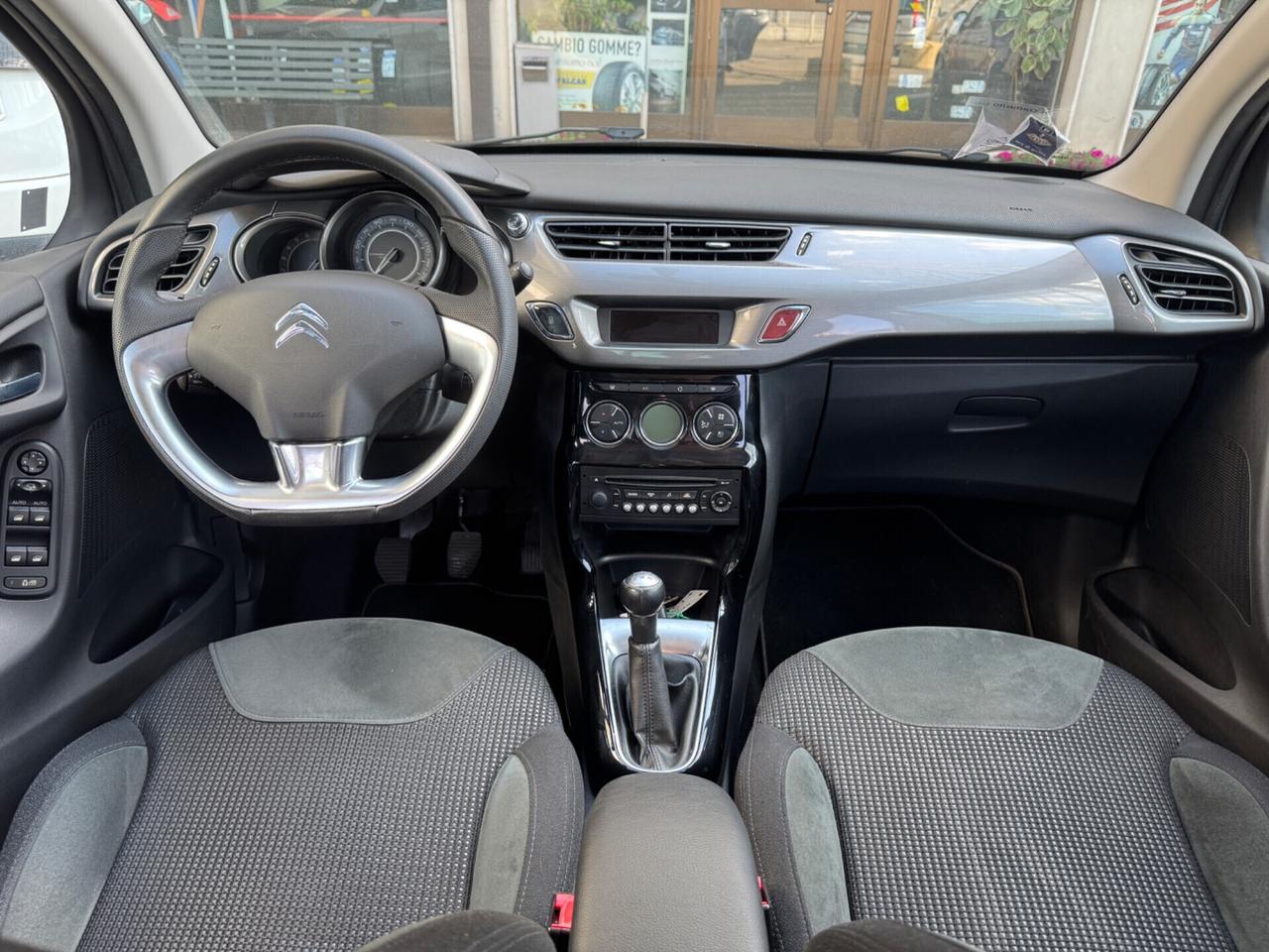 Citroen C3 1.4 Exclusive Style